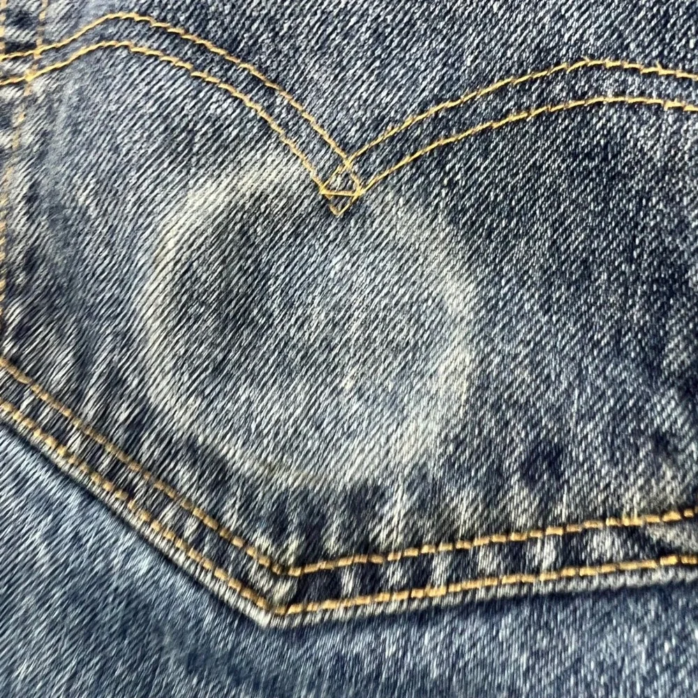 Levis normal wear